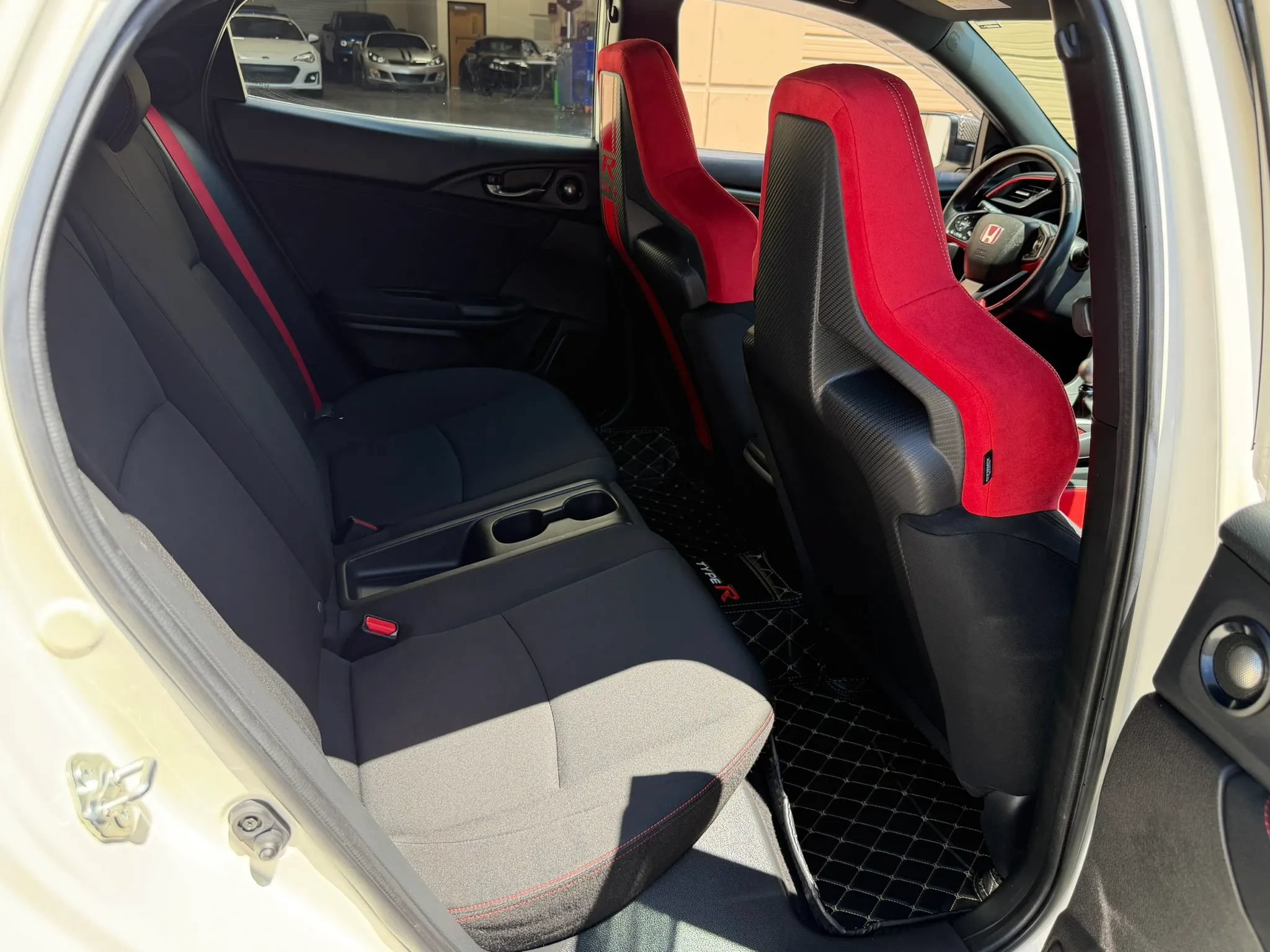 Used 2019 Honda Civic Type R image 17