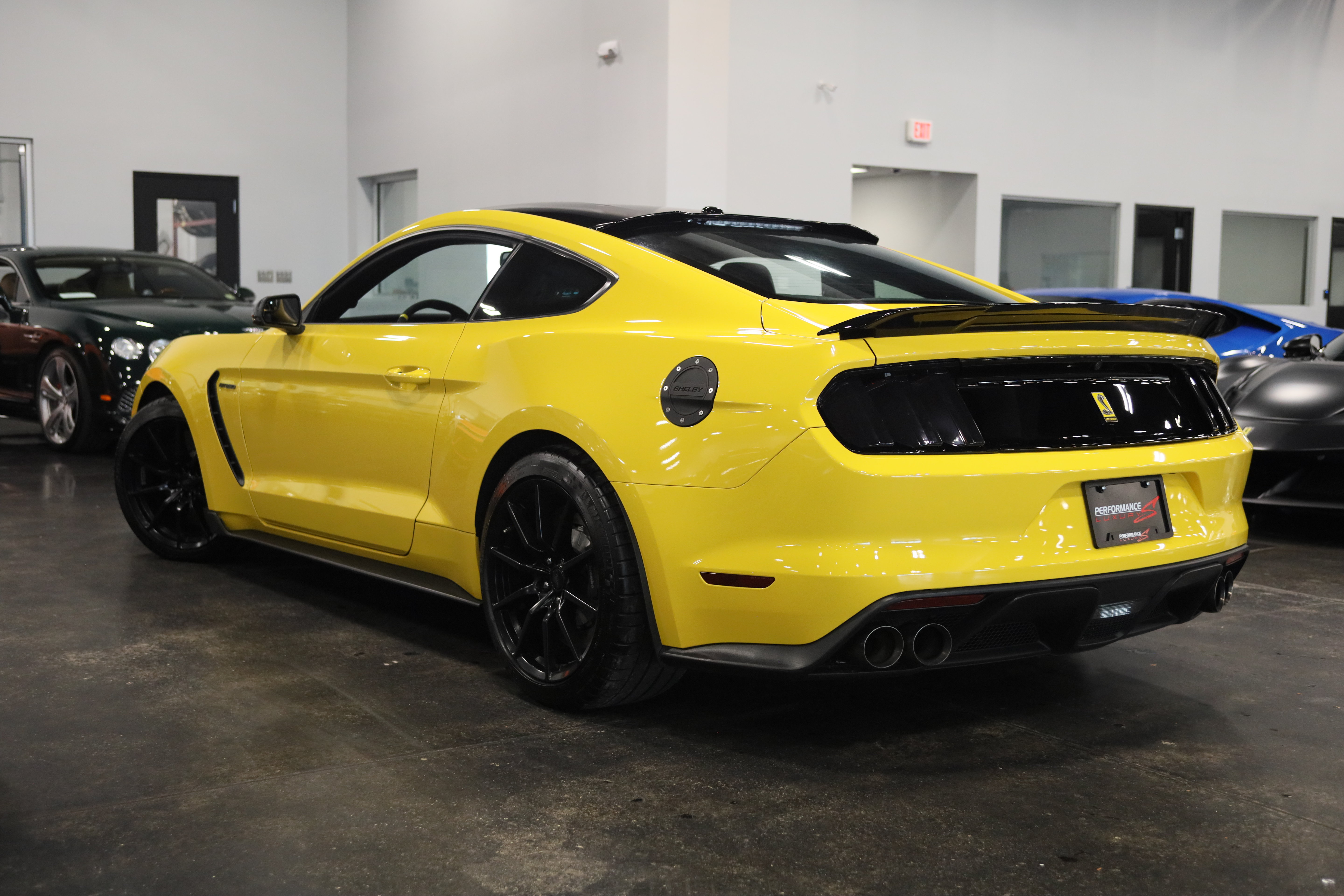 Used 2017 Ford Mustang Shelby GT350 w/ Electronics Package RWD image 4