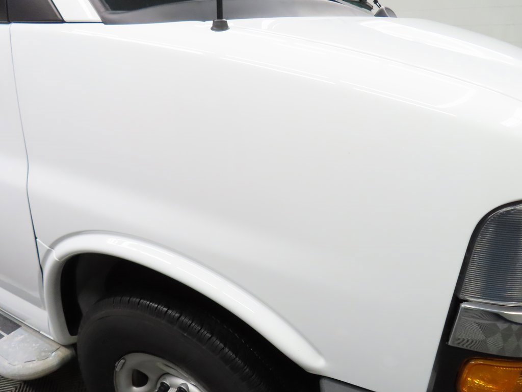 Used 2021 Chevrolet Express 2500 w/ Driver Convenience Package image 23