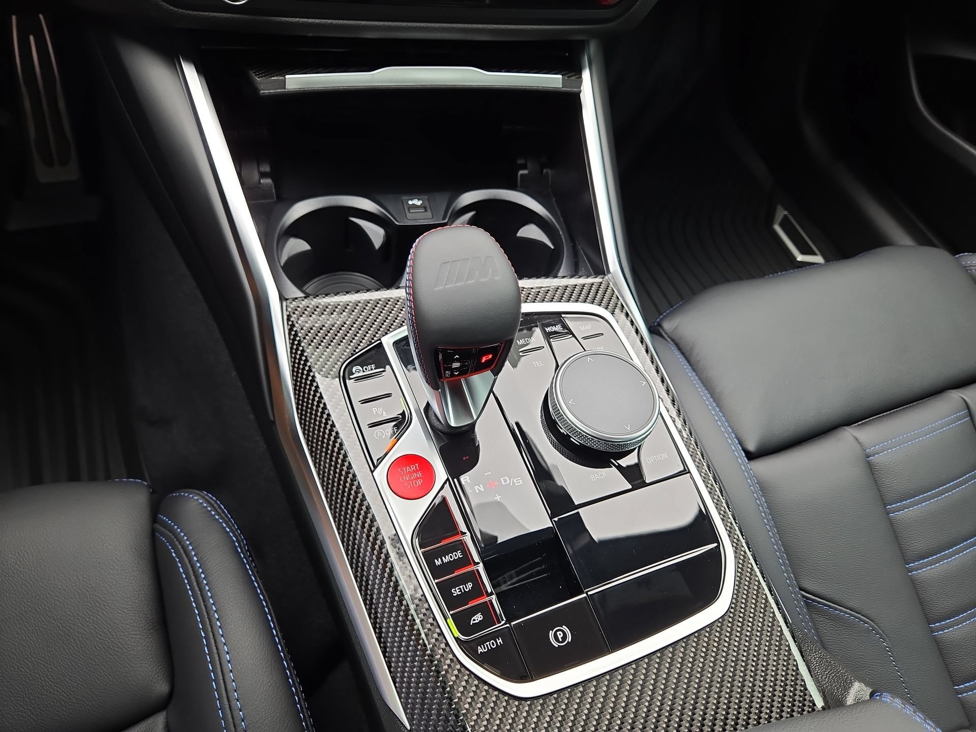 New 2026 BMW M2 w/ Lighting Package RWD image 22