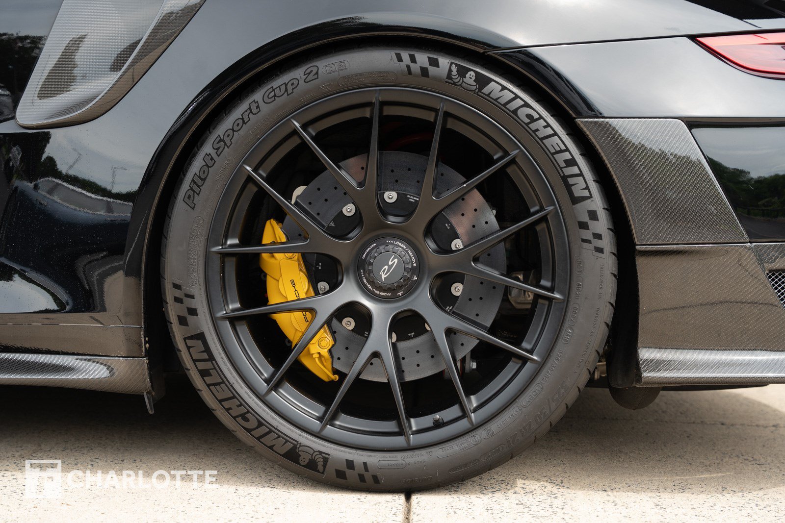 Used 2018 Porsche 911 GT2 RS RWD image 14