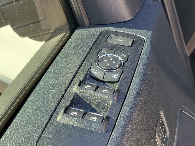 Used 2022 Ford F250 Lariat w/ Chrome Package AWD/4WD image 18