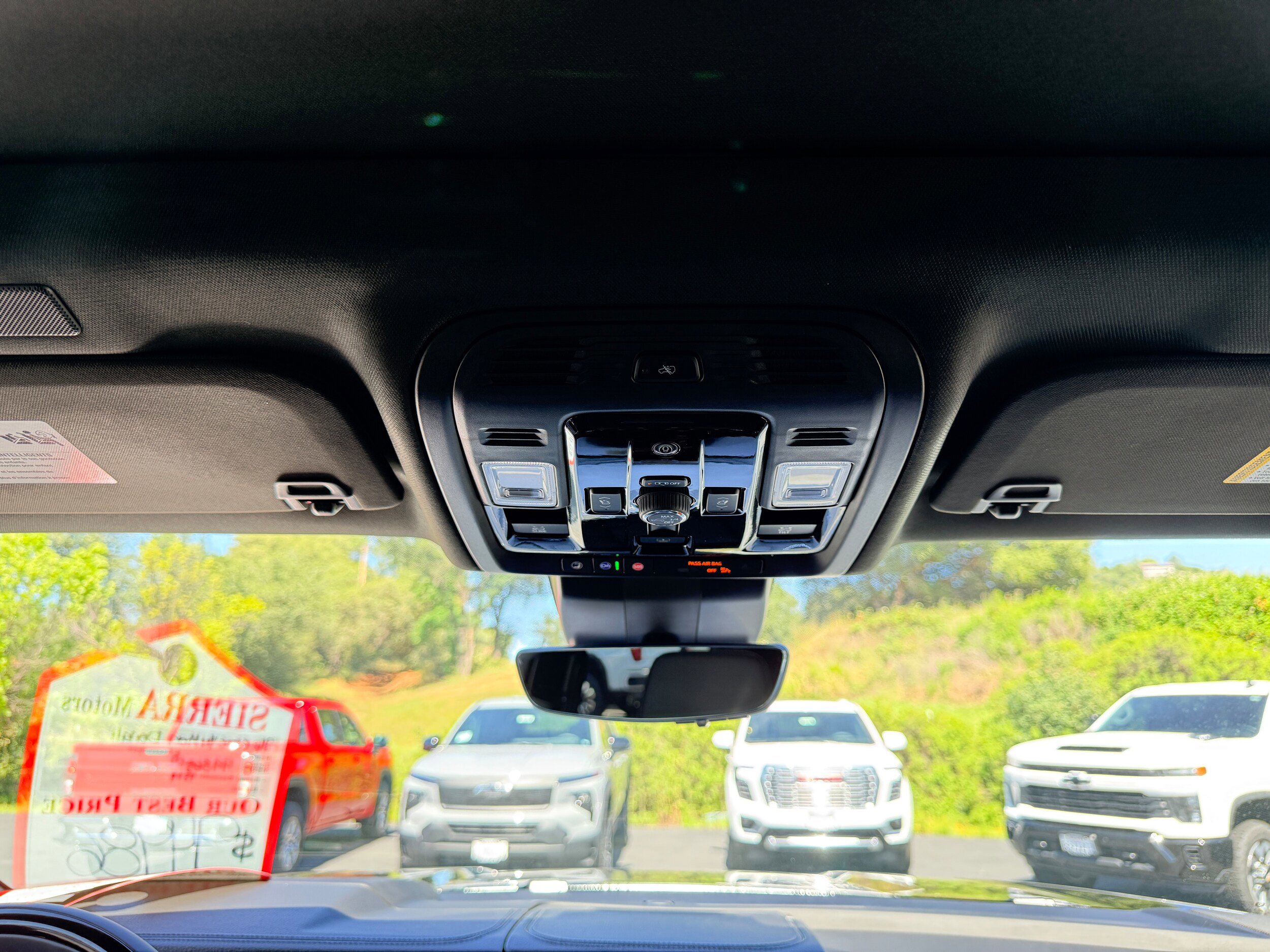 New 2026 GMC Yukon Denali w/ Denali Reserve Package AWD/4WD image 19
