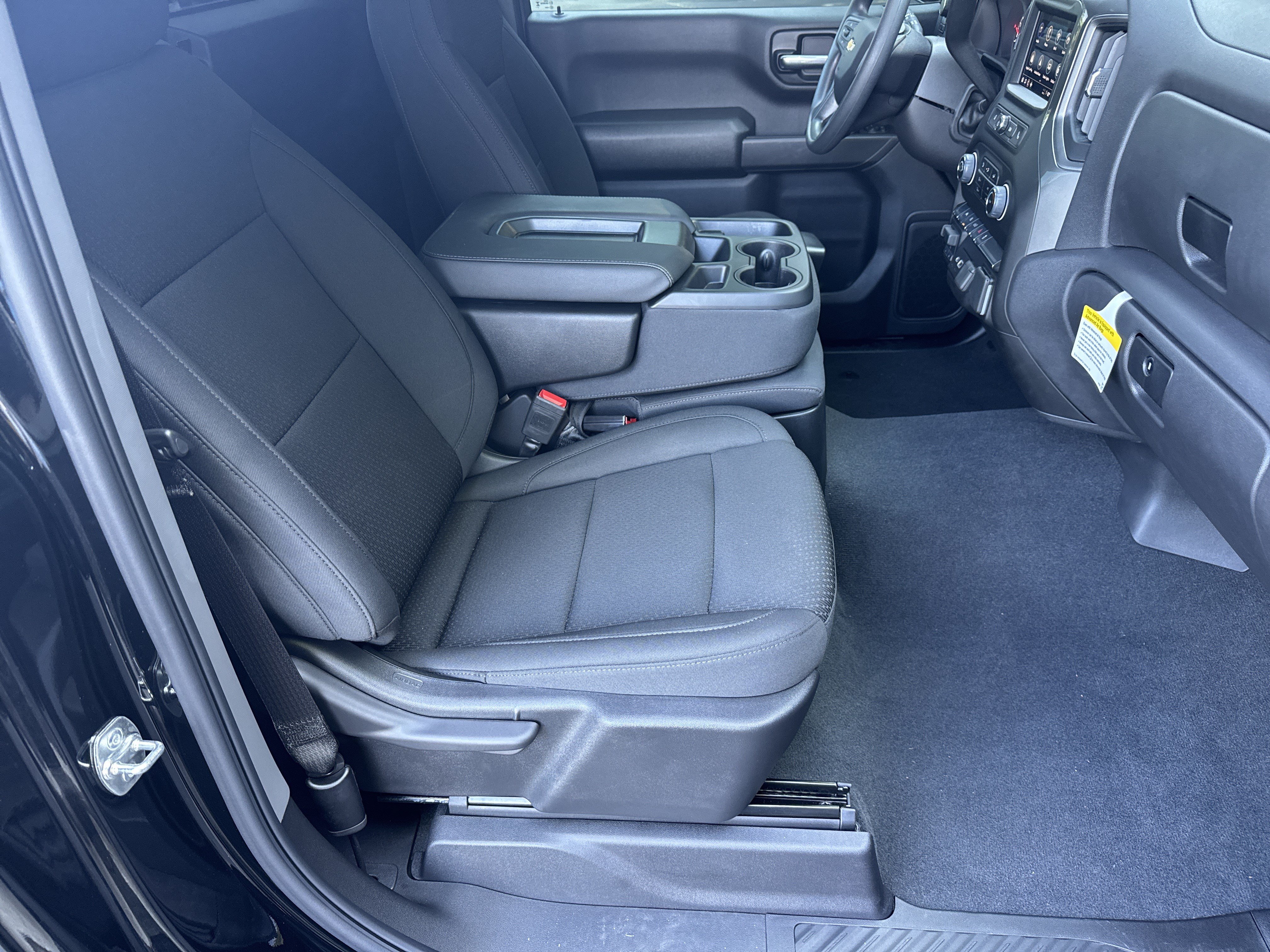 Certified 2025 Chevrolet Silverado 1500 W/T w/ WT Value Package AWD/4WD image 14