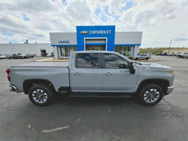 Used 2024 Chevrolet Silverado 2500 LT w/ All Star Edition AWD/4WD image 6