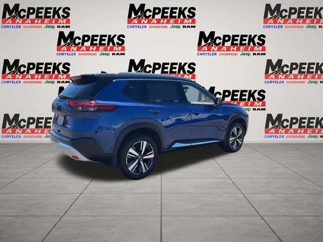 Used 2022 Nissan Rogue Platinum w/ Head-Up Display Package FWD image 8