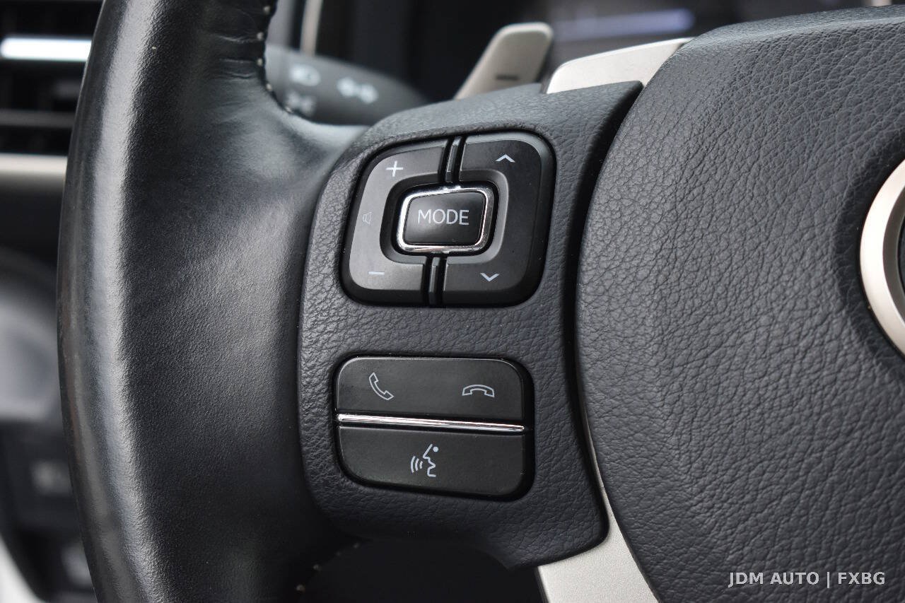 Used 2018 Lexus IS 300 AWD w/ Comfort Package image 20