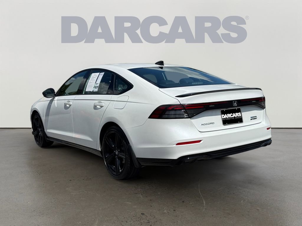 Used 2025 Honda Accord Sport image 5