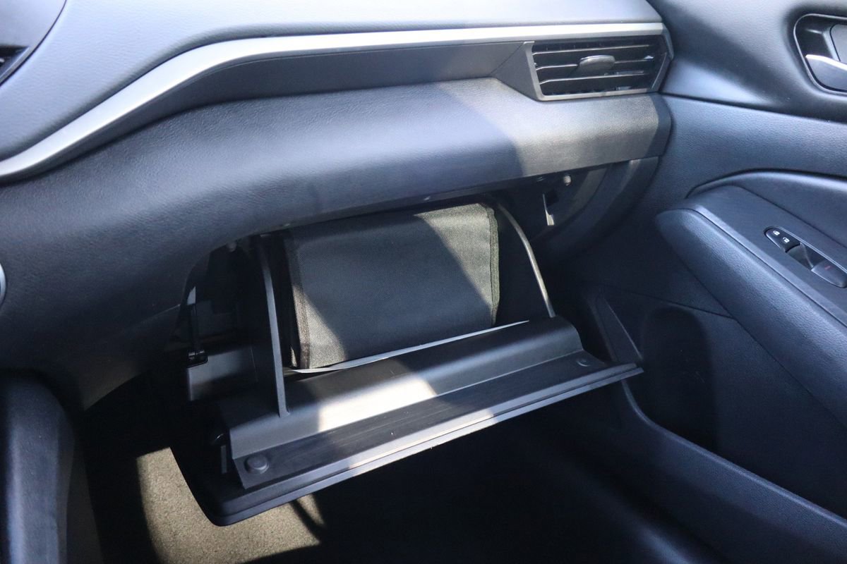 Used 2022 Nissan Altima 2.5 SV image 37