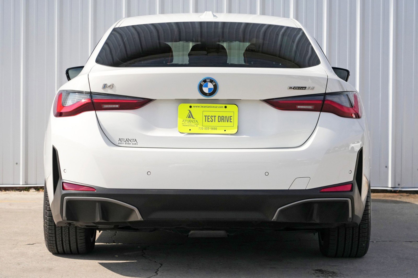 Used 2023 BMW i4 eDrive35 image 10