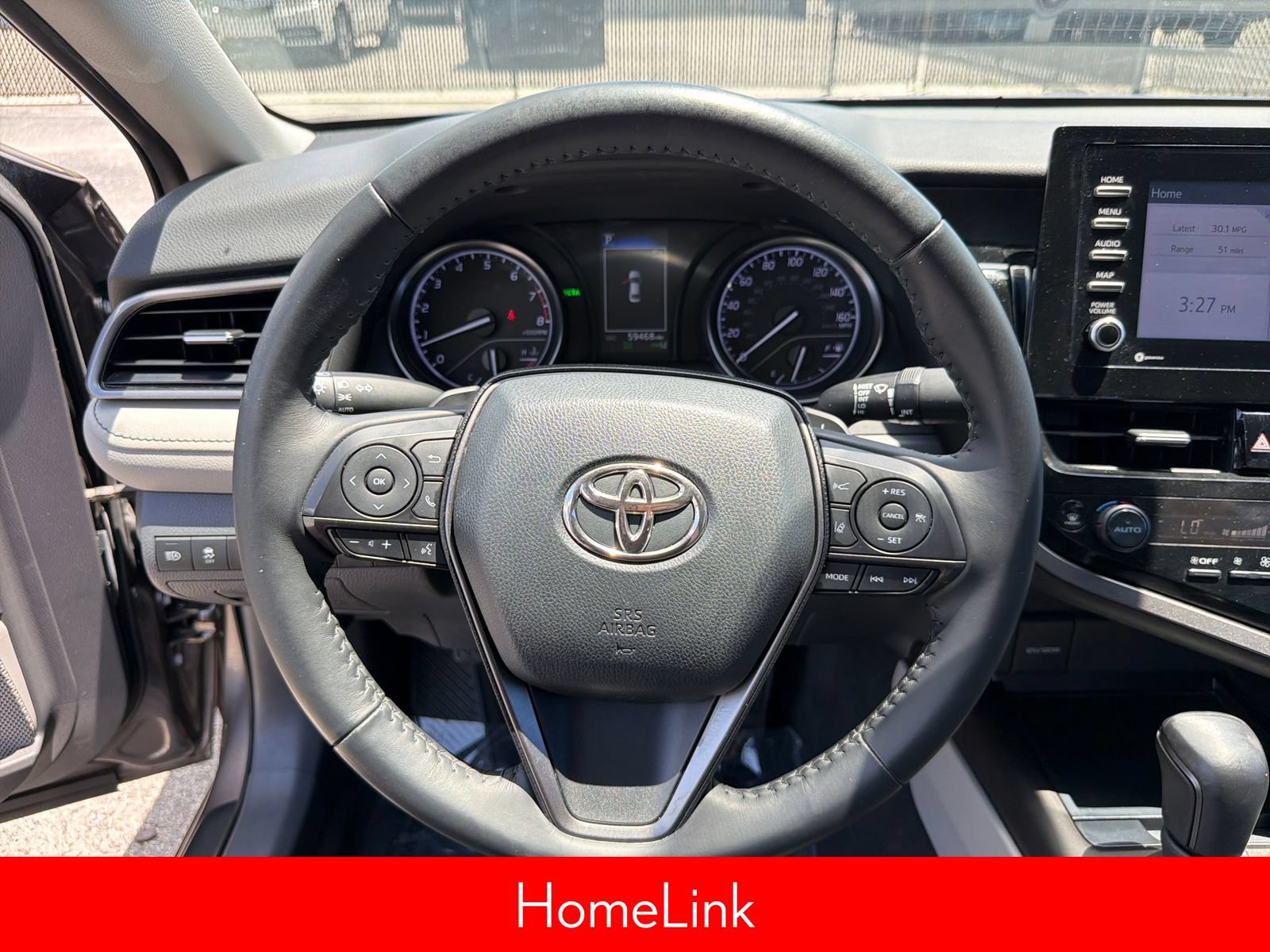 Used 2022 Toyota Camry SE w/ Convenience Package FWD image 14