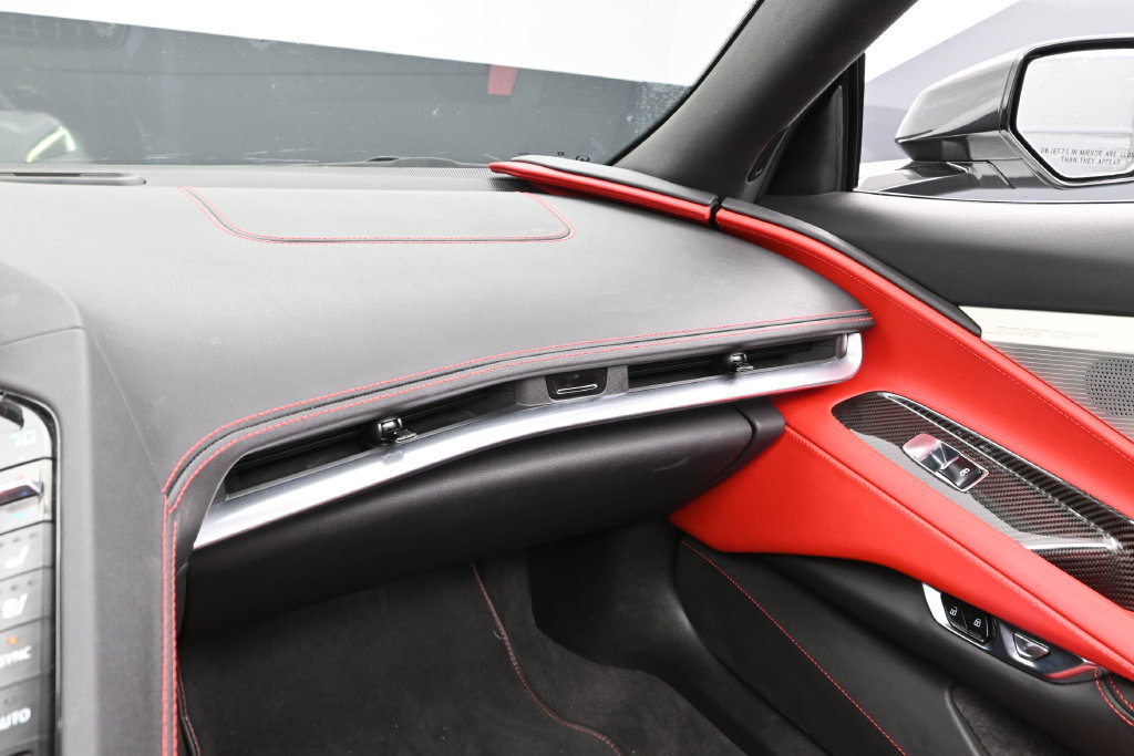 Used 2022 Chevrolet Corvette Stingray Preferred Conv w/ Z51 Performance Package RWD image 20