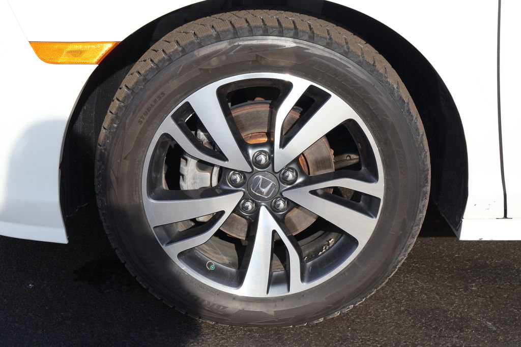 Used 2022 Honda Odyssey Touring image 11