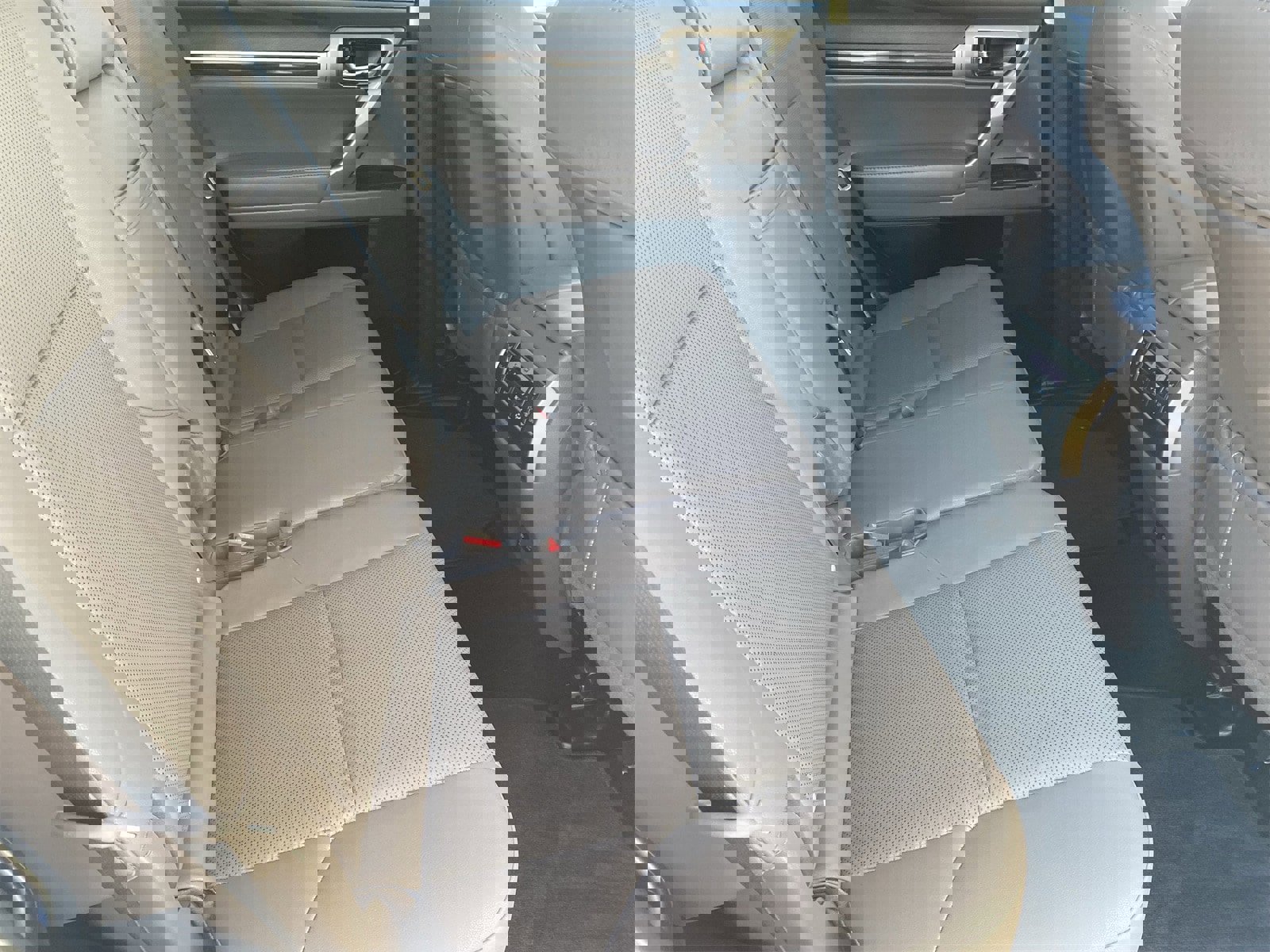 Used 2020 Lexus GX 460 Premium image 14