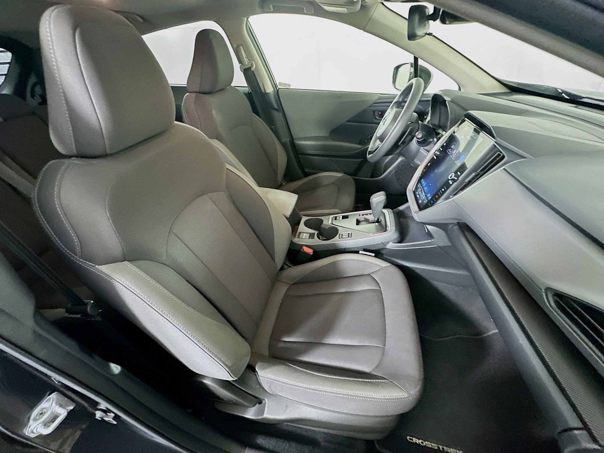 Used 2025 Subaru Crosstrek 2.0i Premium AWD/4WD image 29