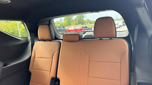 New 2027 Chevrolet Traverse Z71 AWD/4WD image 37