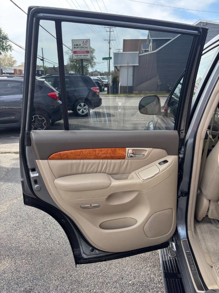 Used 2004 Lexus GX 470 AWD/4WD image 11