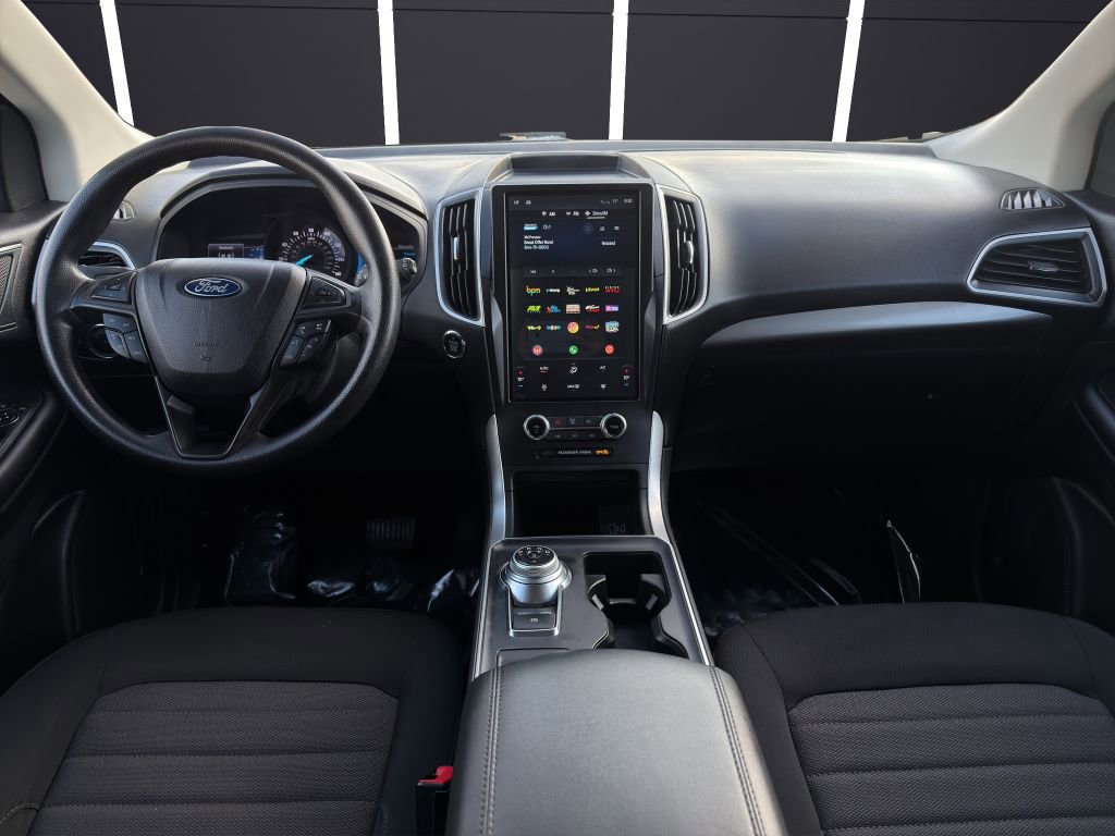 Used 2024 Ford Edge SE image 13