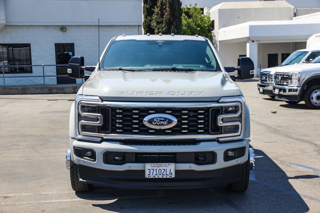Used 2026 Ford F450 Platinum w/ FX4 Off-Road Package AWD/4WD image 2
