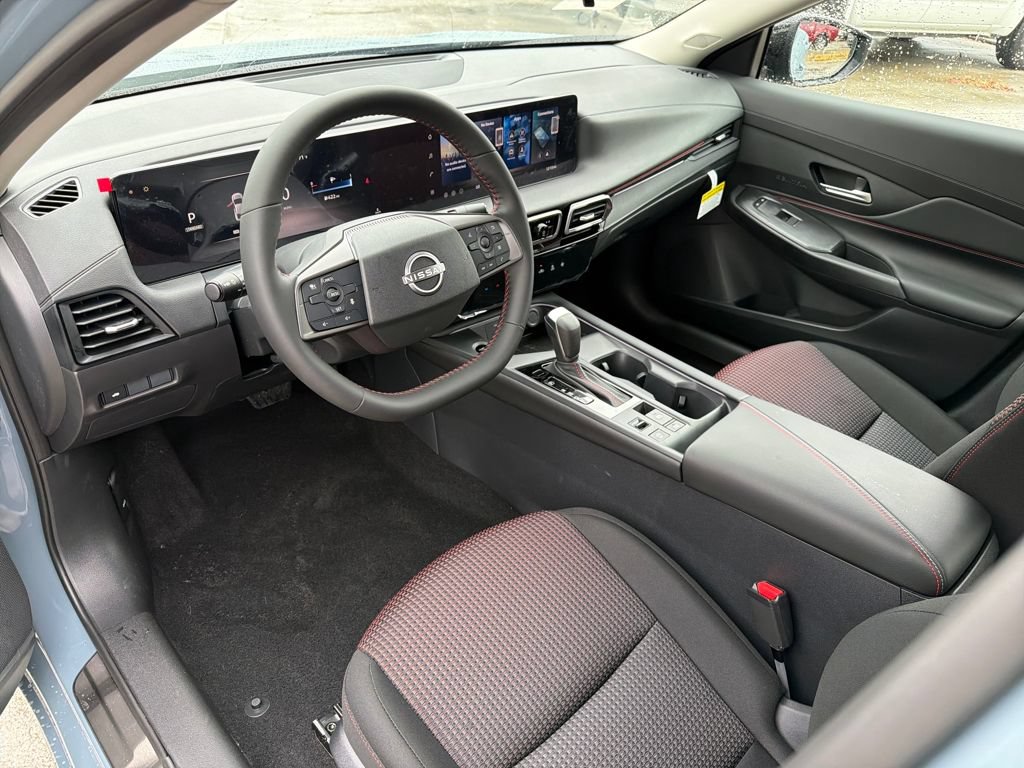 New 2026 Nissan Sentra SR w/ Floor Mat Package FWD image 14