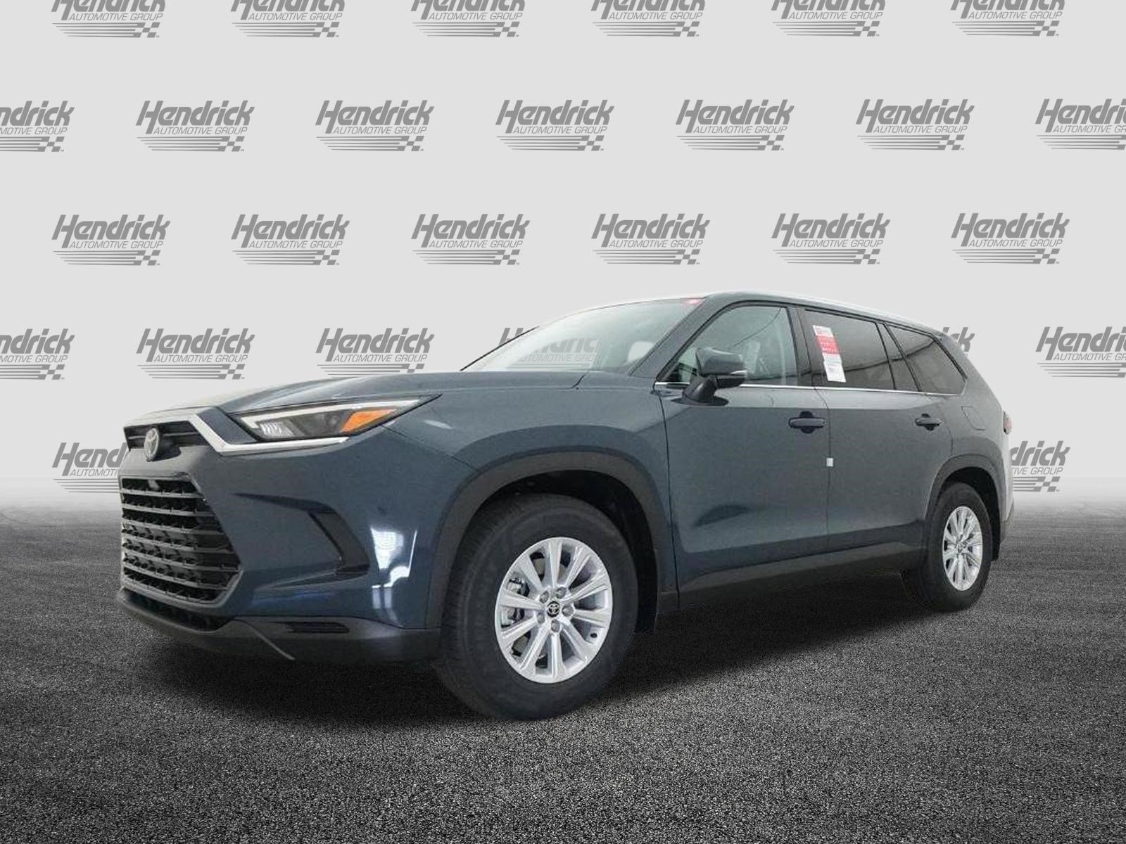 Used 2026 Toyota Grand Highlander XLE FWD image 18