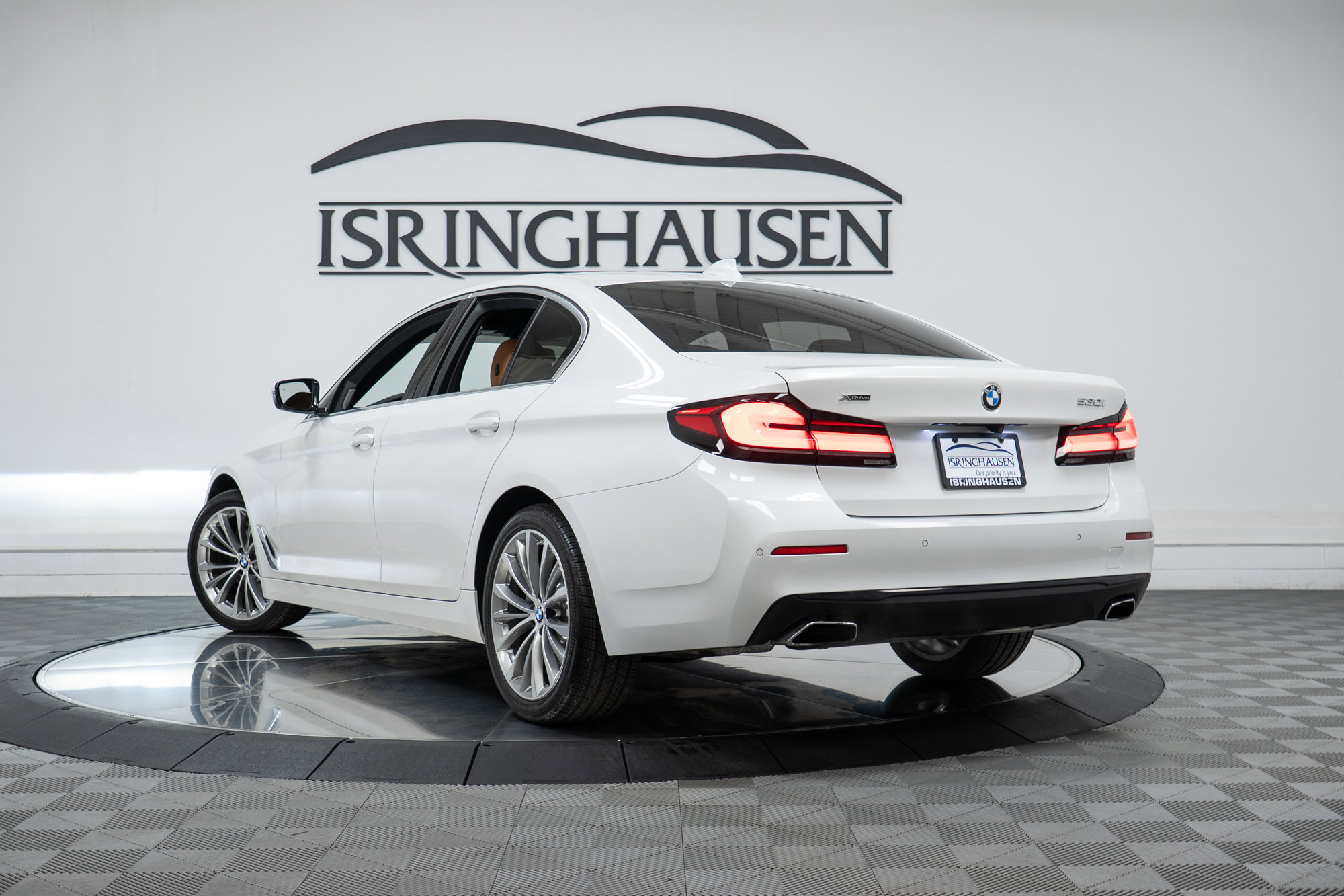 Certified 2023 BMW 530i xDrive w/ Premium Package image 28