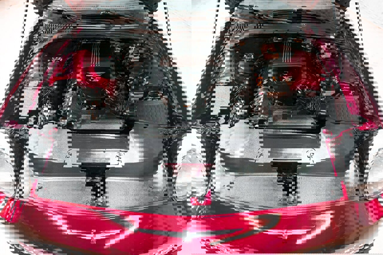 Used 2004 Ford Thunderbird Deluxe image 31