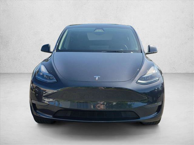 Used 2025 Tesla Model Y Long Range RWD video 2