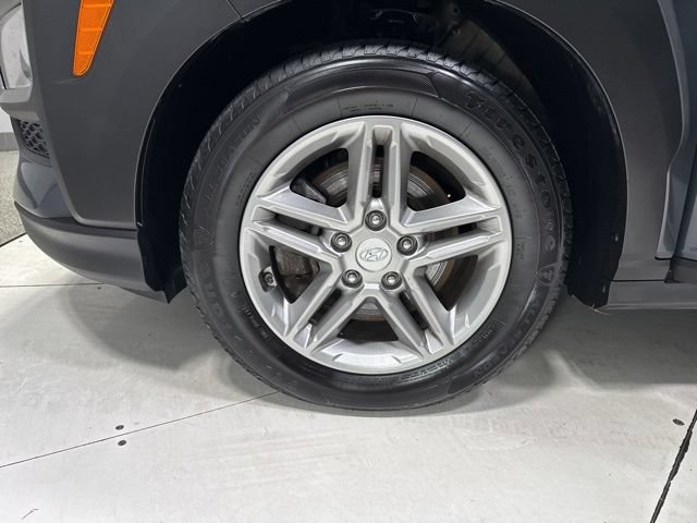 Used 2019 Hyundai Kona SE AWD/4WD image 4