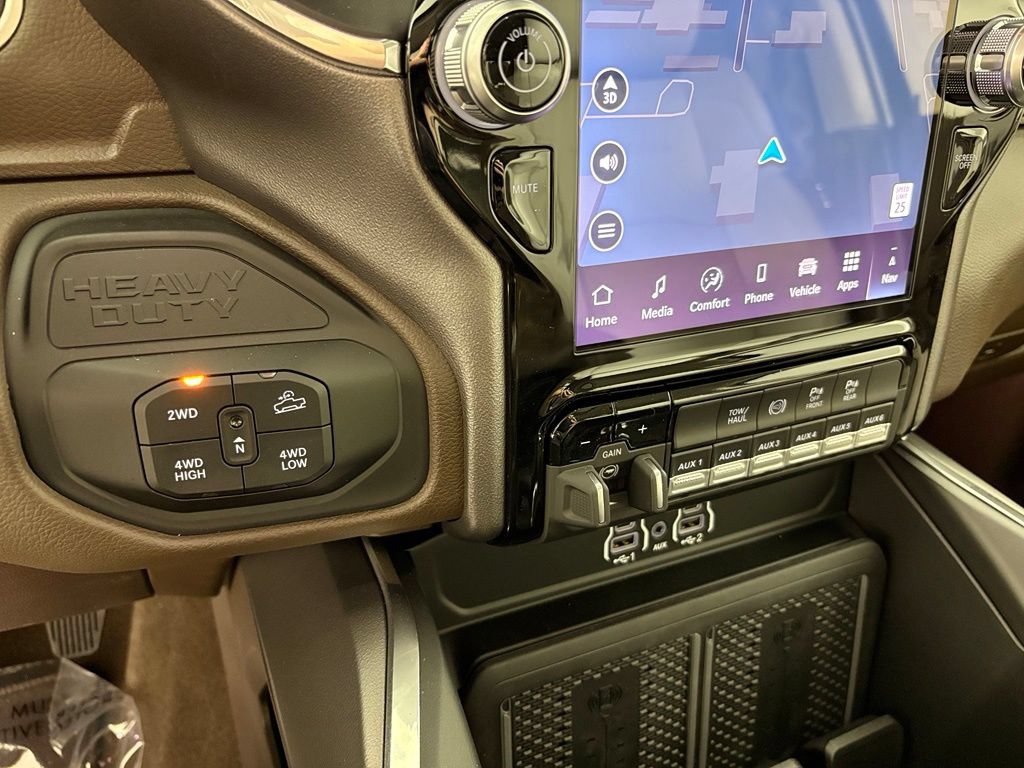 New 2026 RAM 2500 Laramie AWD/4WD image 39
