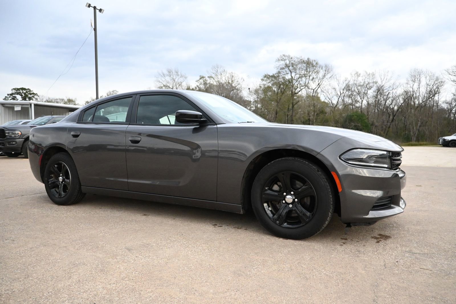 Used 2023 Dodge Charger SXT image 5