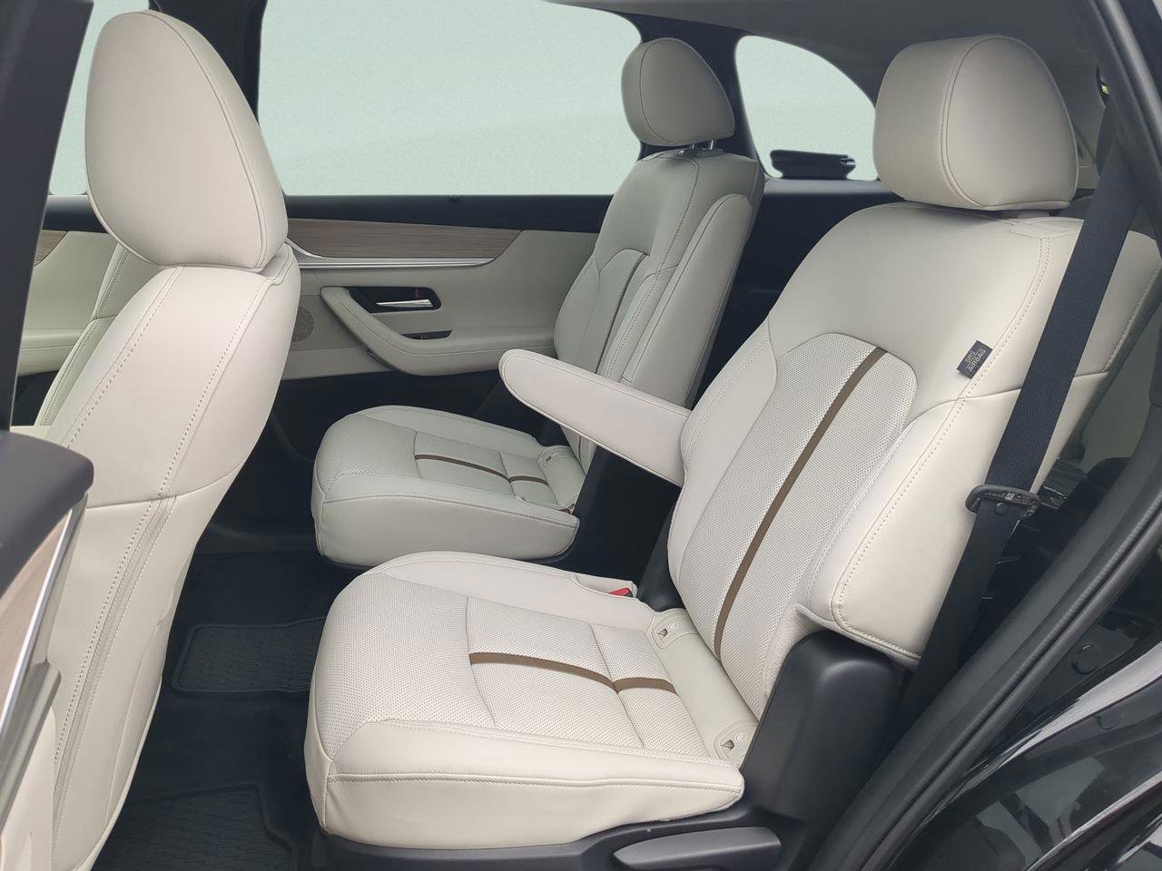 New 2026 MAZDA CX-90 3.3 Turbo S w/ Premium Package image 9