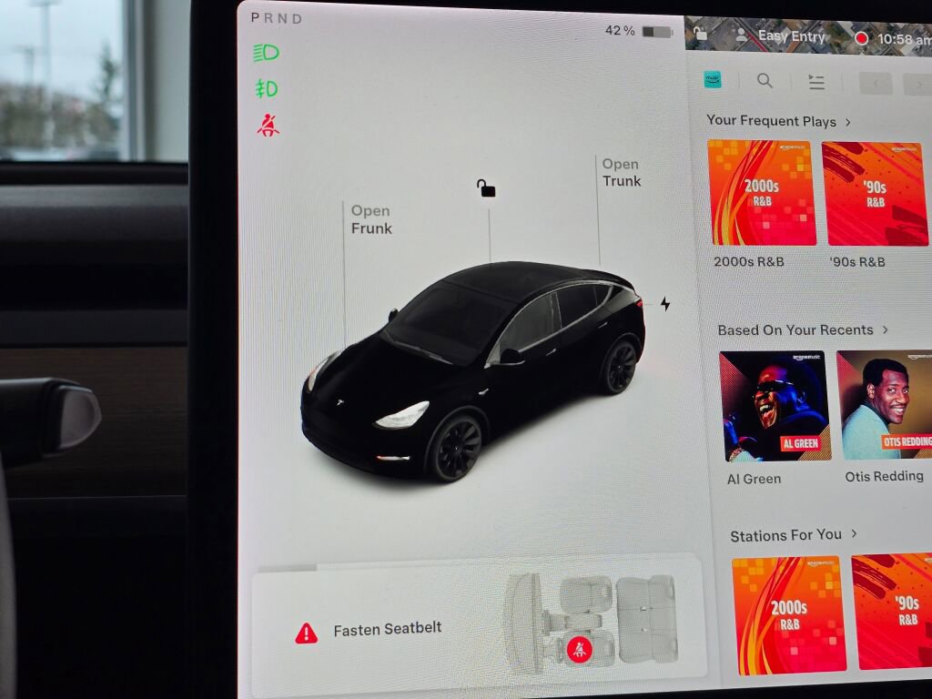 Used 2021 Tesla Model Y Long Range image 39