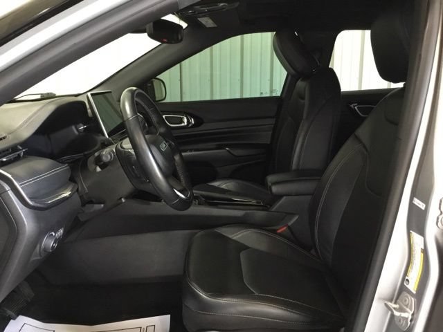 Used 2022 Jeep Compass High Altitude AWD/4WD image 23