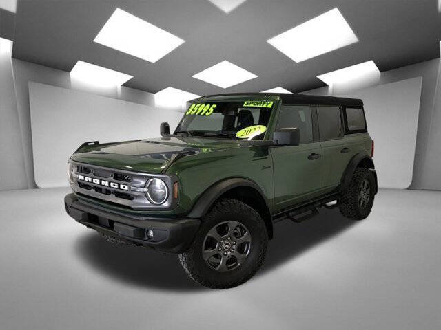Used 2022 Ford Bronco Big Bend image 2