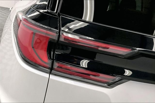 Used 2025 GMC Acadia Denali w/ Super Cruise Package image 35