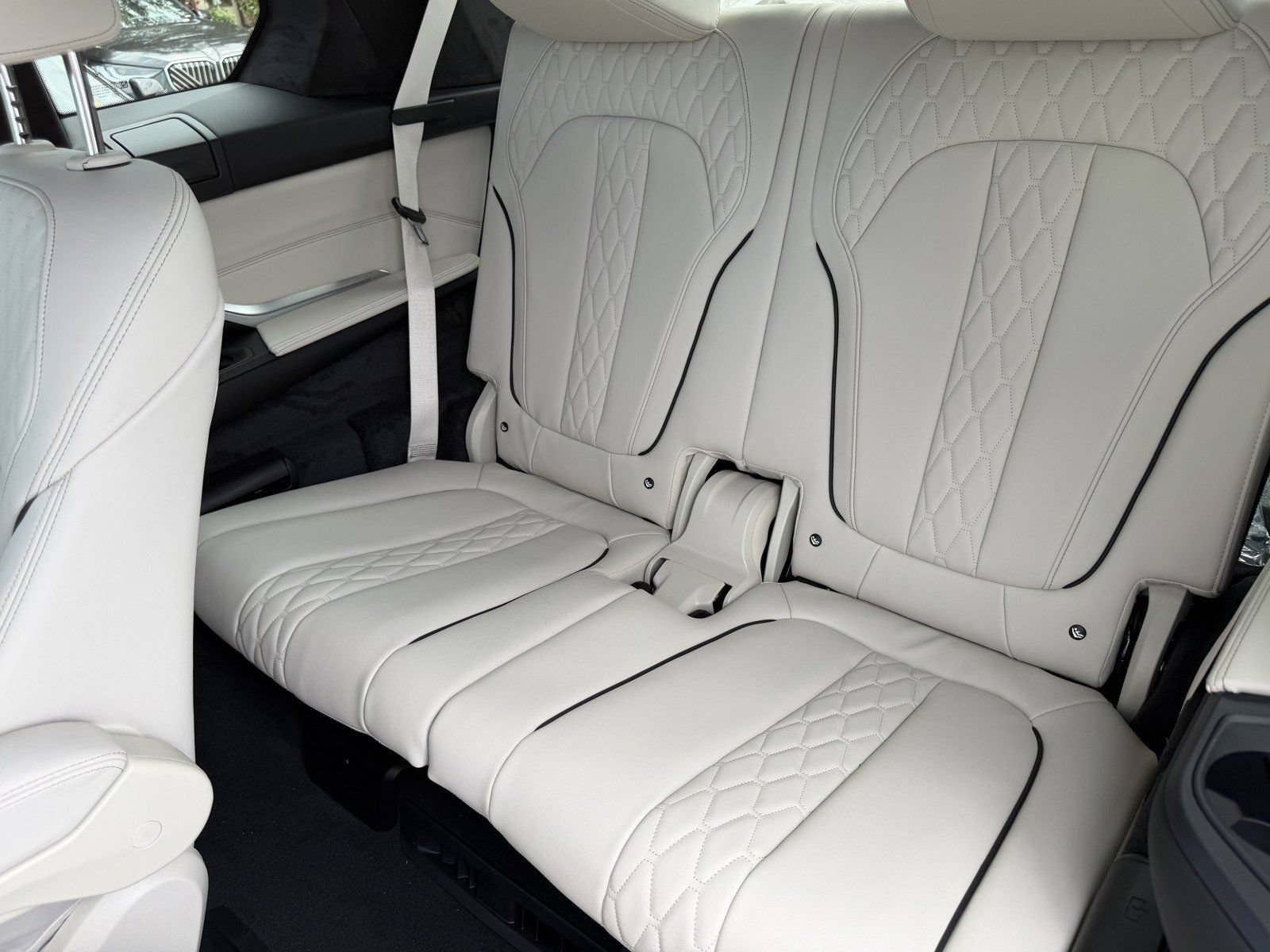 New 2027 BMW X7 xDrive40i AWD/4WD image 19