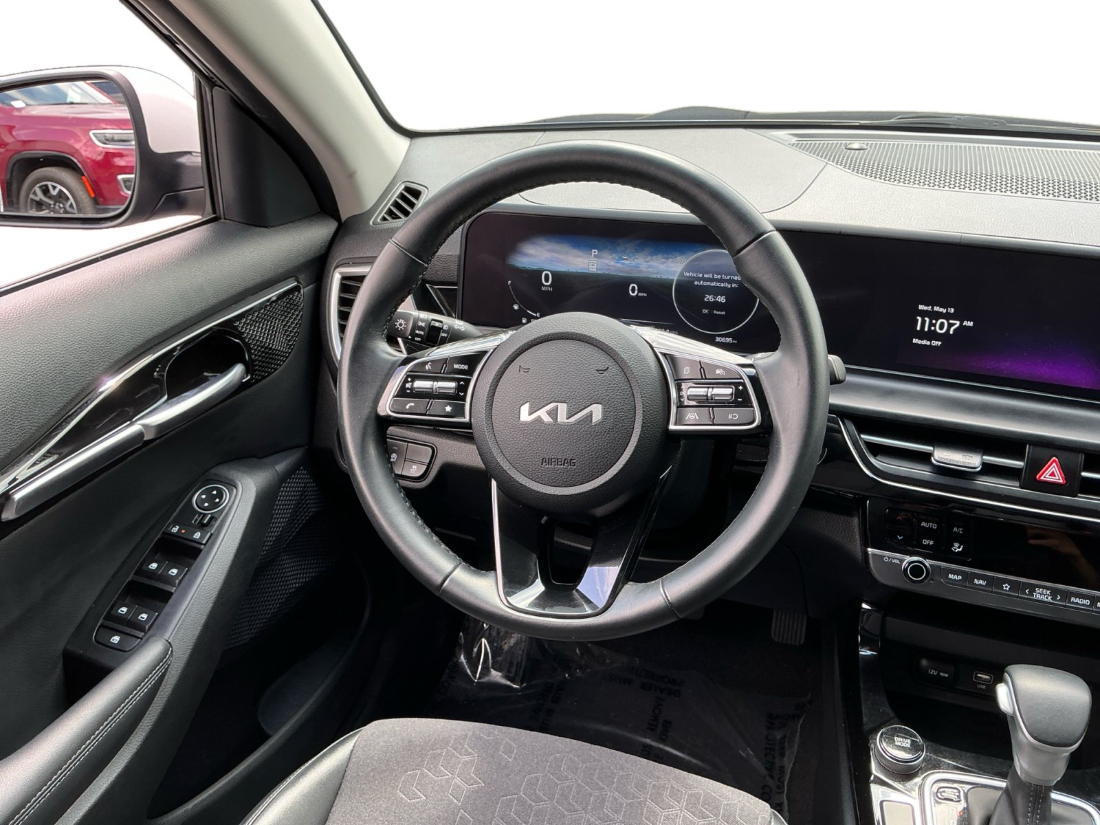 Used 2024 Kia Seltos S FWD image 11