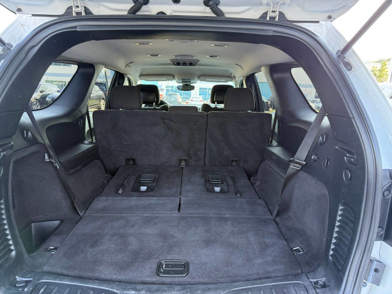 Used 2017 Dodge Durango SXT w/ 3rd Row Seating Group image 23