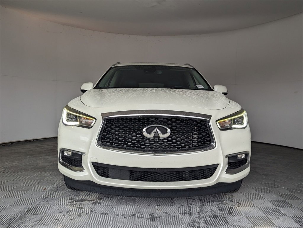 Used 2019 INFINITI QX60 Luxe w/ Essential Package image 3