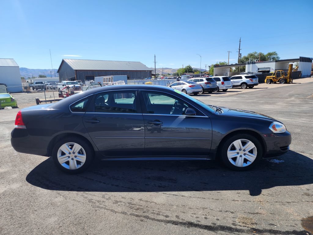 Used 2011 Chevrolet Impala LS FWD image 4