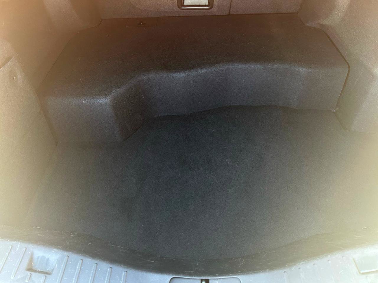 Used 2015 Lincoln MKZ Hybrid w/ Equipment Group 201A Select image 17