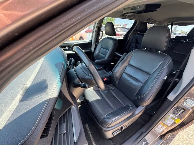 Used 2015 Toyota Sienna SE FWD image 9