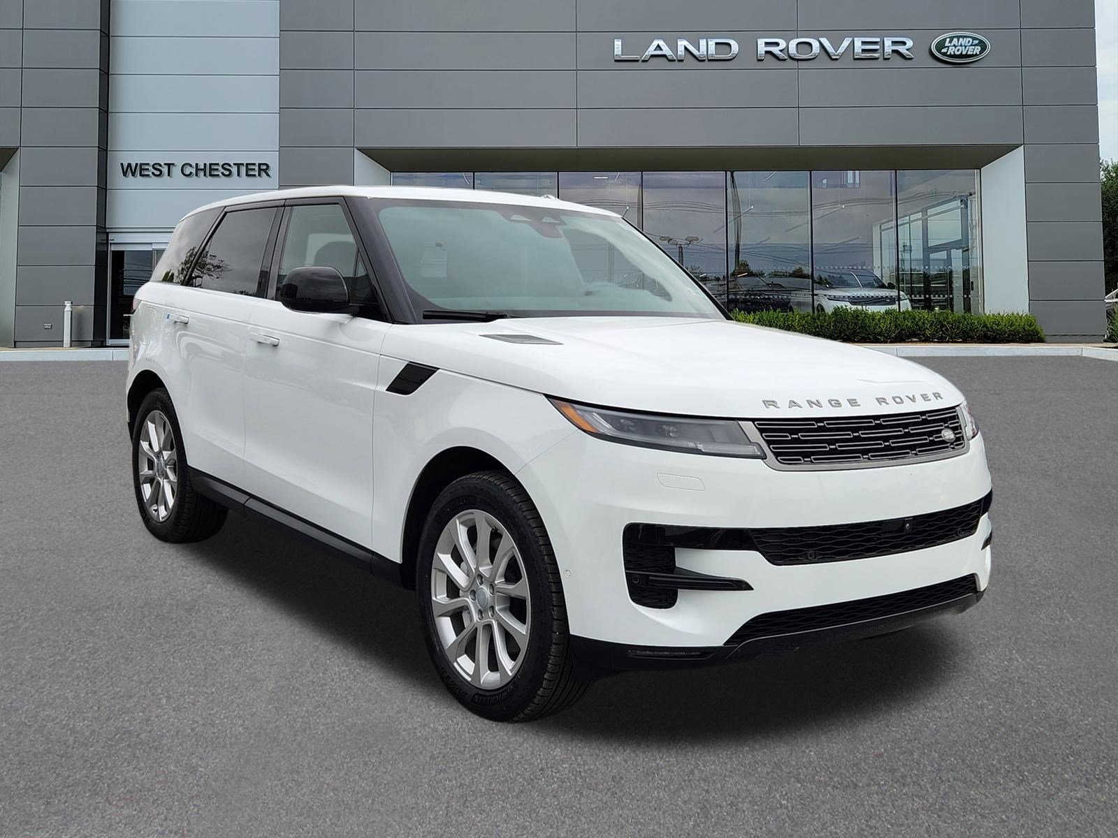 Certified 2024 Land Rover Range Rover Sport SE AWD/4WD image 2