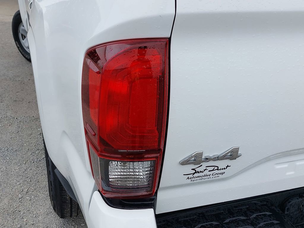 Used 2022 Toyota Tacoma SR image 29