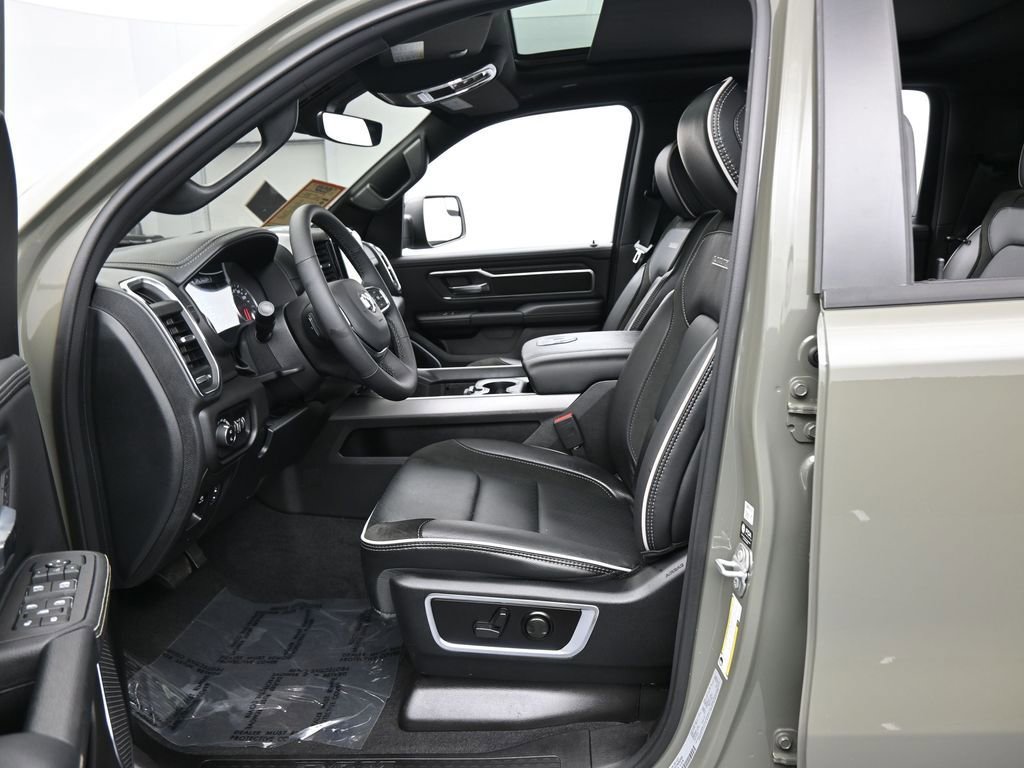 Used 2026 RAM 1500 Laramie w/ Night Edition image 11