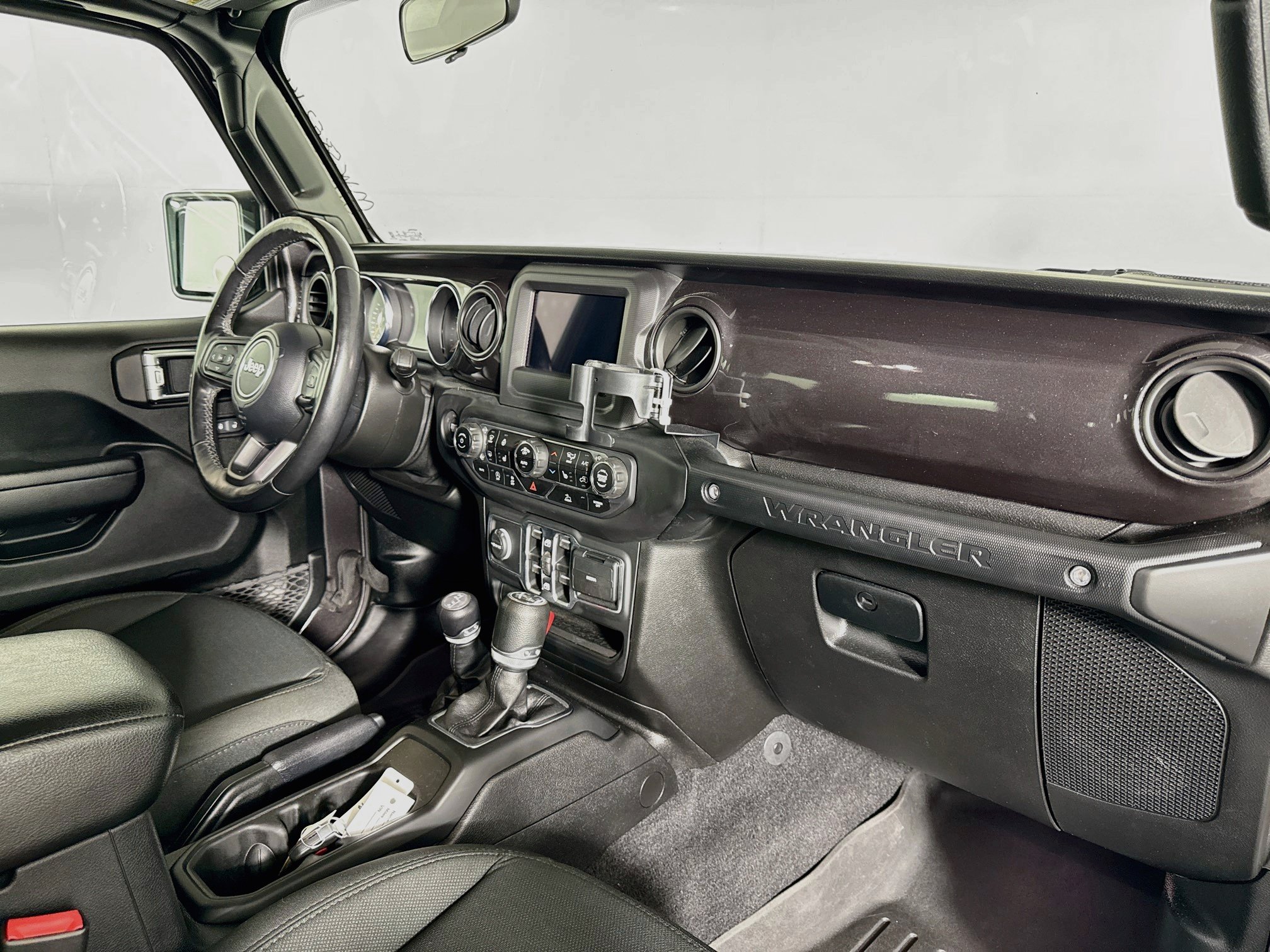 Used 2021 Jeep Wrangler Unlimited Sport AWD/4WD image 29