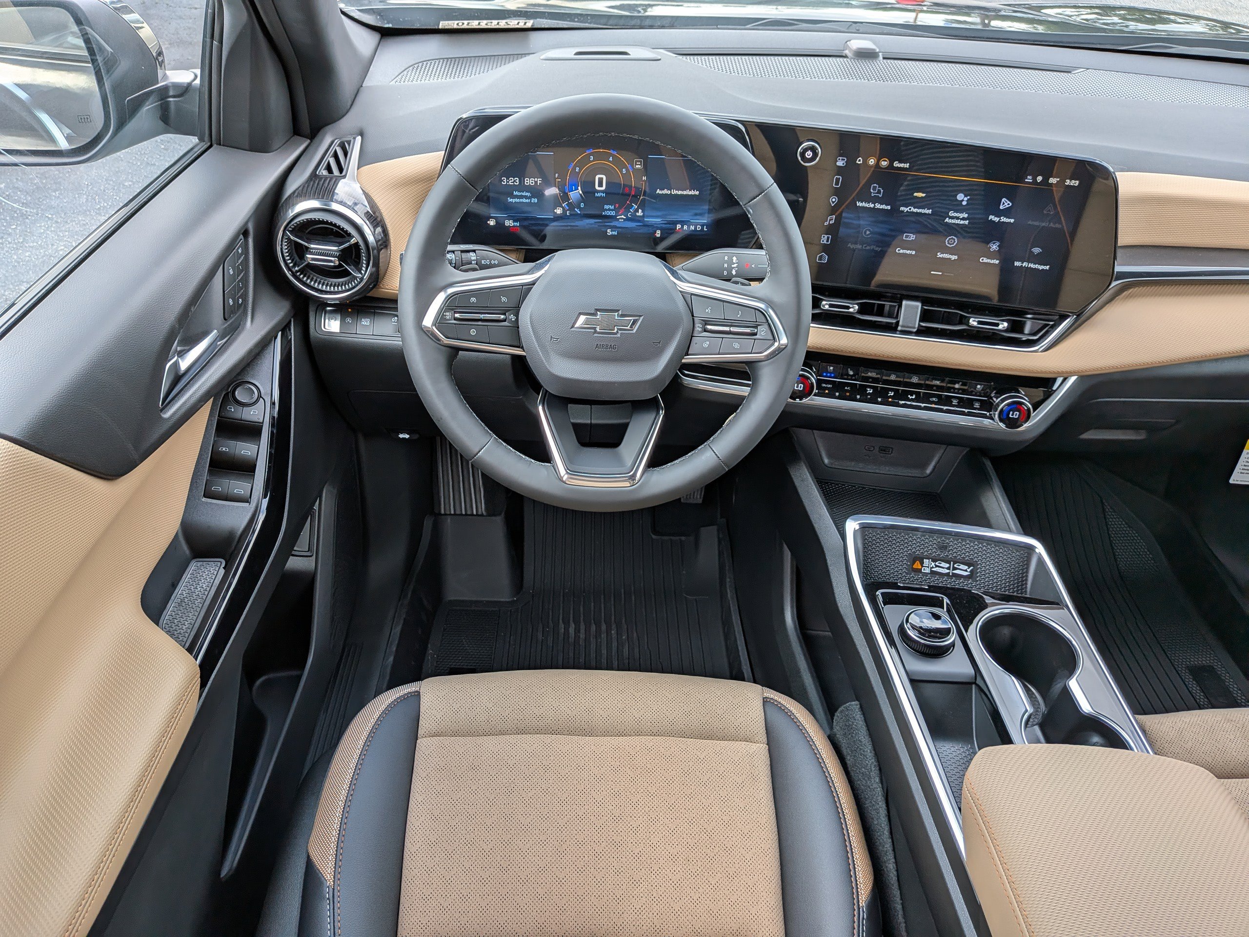 New 2026 Chevrolet Equinox ACTIV w/ Convenience Package III image 4