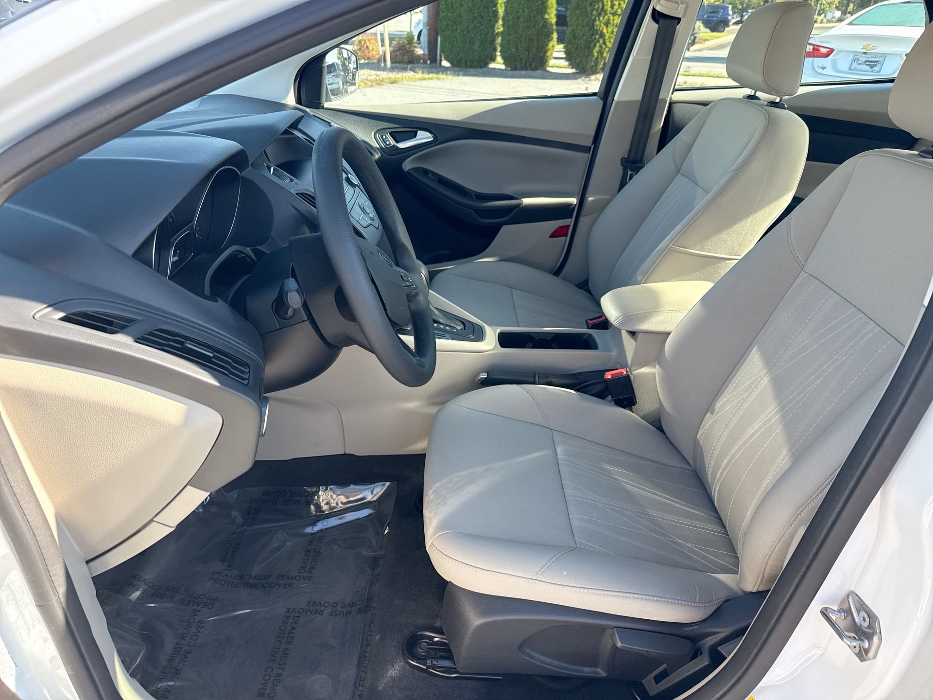 Used 2018 Ford Focus SE FWD image 21