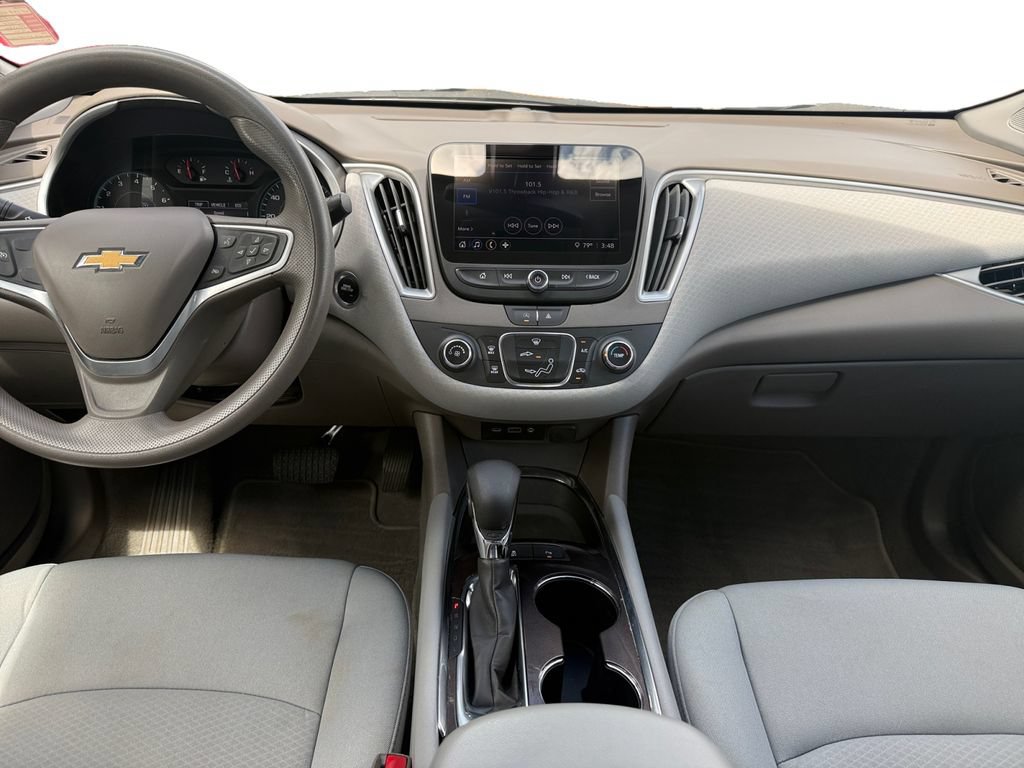 Used 2022 Chevrolet Malibu LS w/ Driver Confidence Package FWD image 11